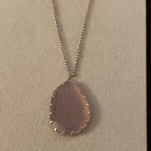 Mauve Tone Stone Slice Gold Tone Pendant Necklace